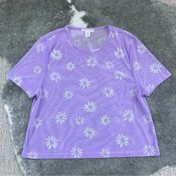 Full Tilt Daisy Mesh Tee - Picture 4 of 10